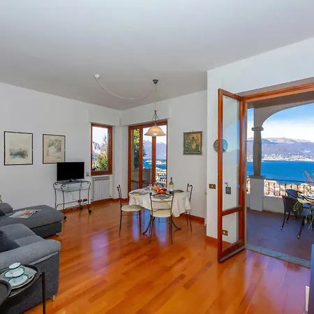 Apartment La Rosa Dei Venti Stresa Lake View Terrace - Happy Rentals Stresa